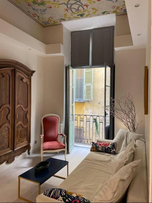 Luxury Apartment In The Heart Of Old Town Nice. Exteriér fotografie