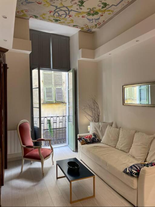 Luxury Apartment In The Heart Of Old Town Nice. Exteriér fotografie